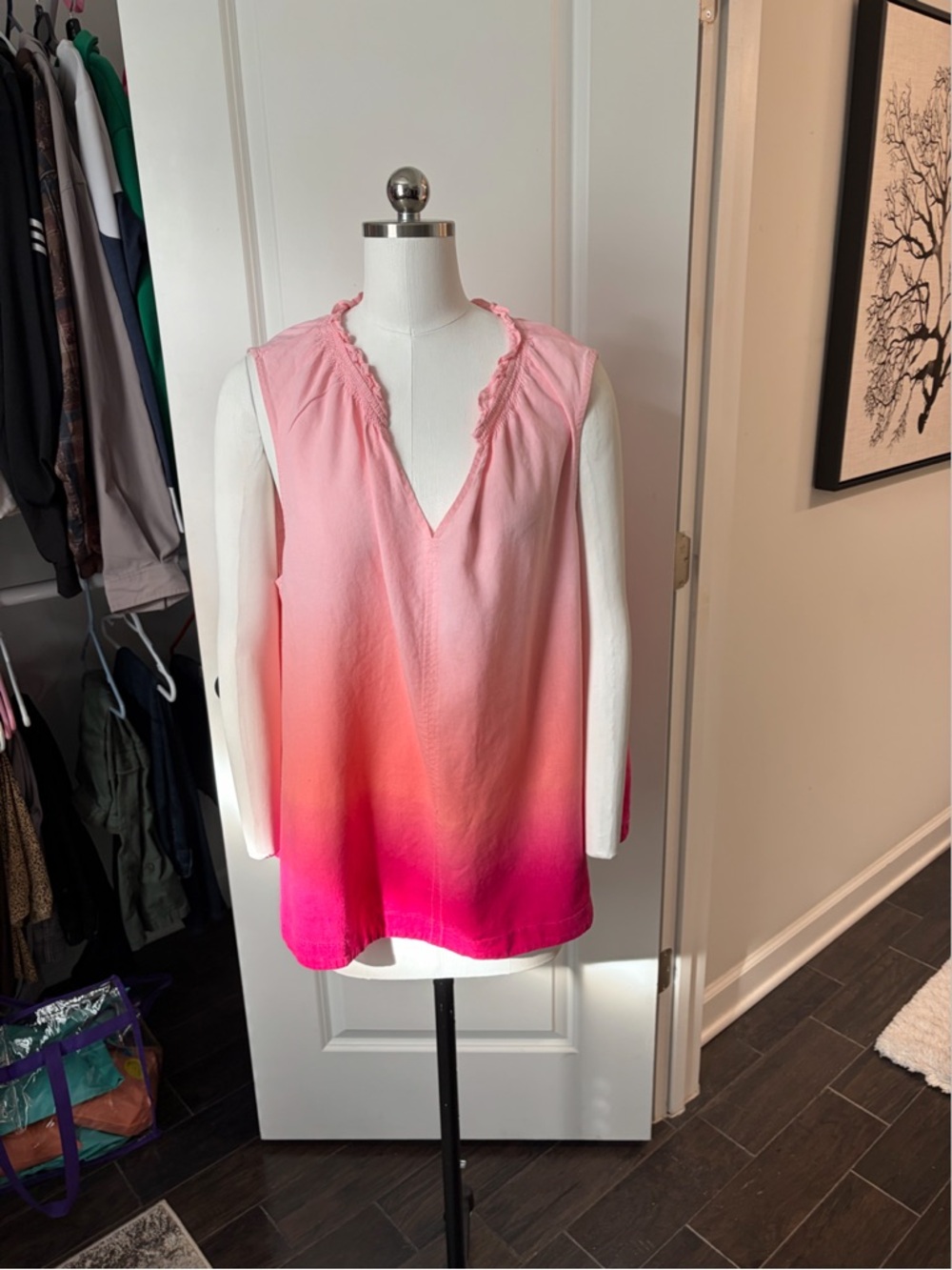 Time and Tru Pink to Fuchsia Ombre Sleeveless V-Neck Top